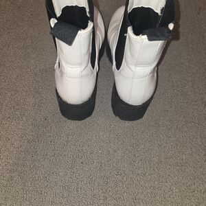 Dirty Laundry White Ankle Boots